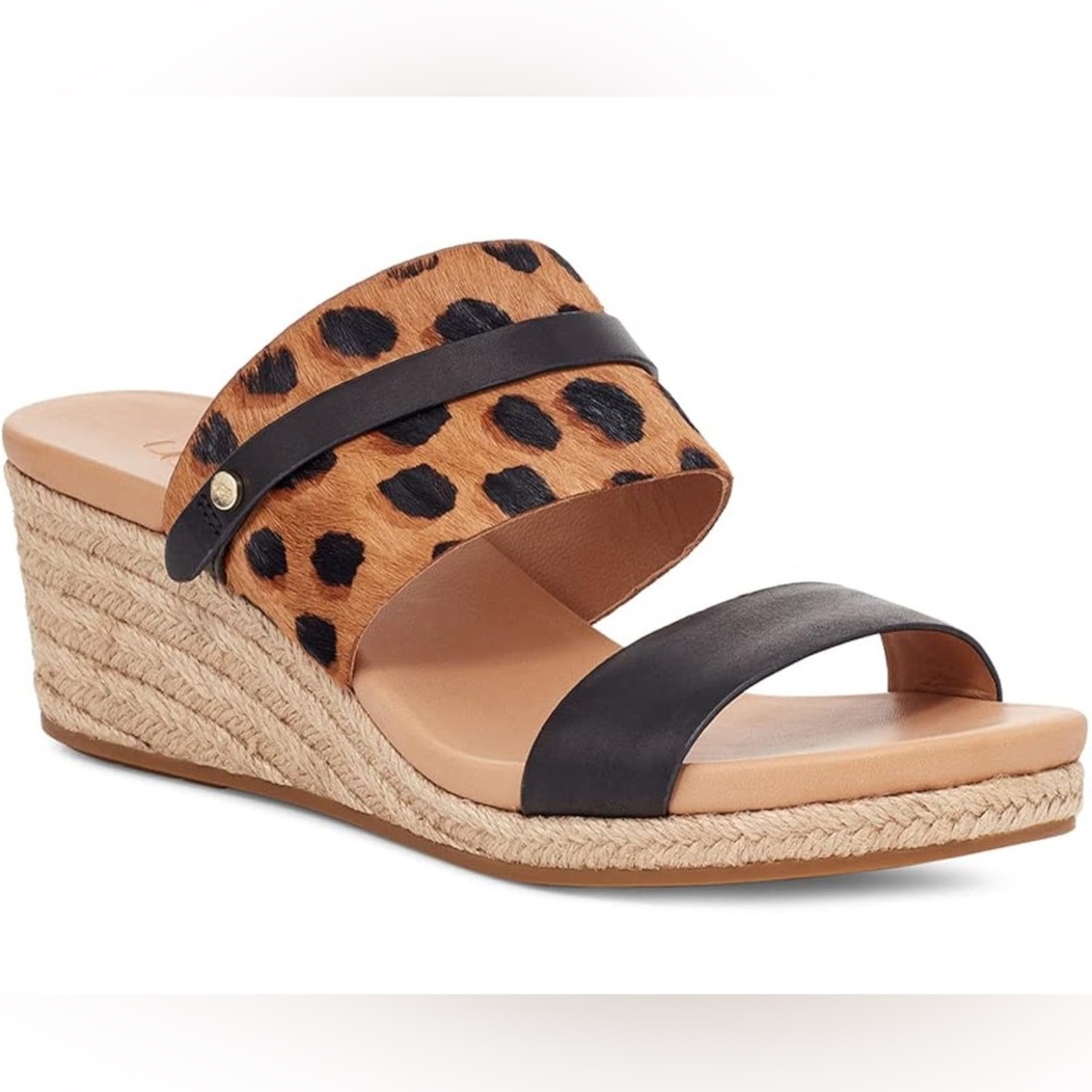 UGG Women’s Ebele Wedge Sandal